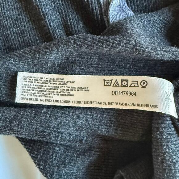 Intimately Free People Ribbed Henley Tank Top Charcoal Gray Sleeveless XS Y2K - Picture 7 of 7